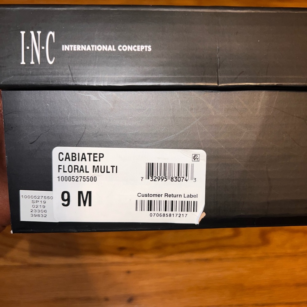 Beautiful INC floral ribbon wedges - Picture 5 of 6